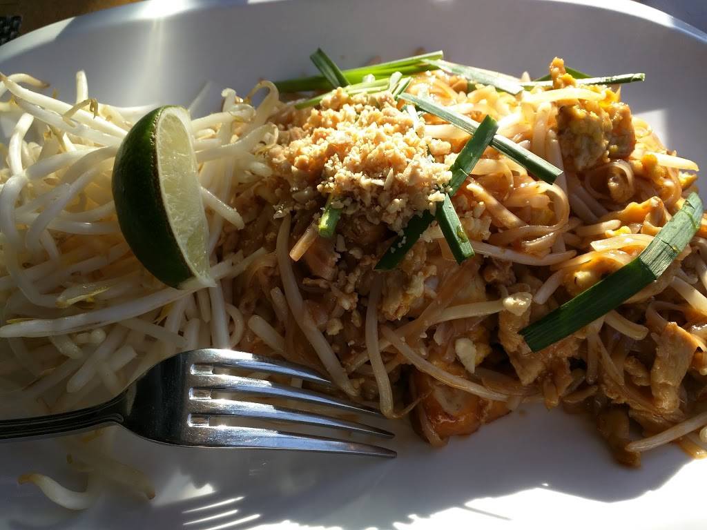 Lers Ros | restaurant | 3189 16th St, San Francisco, CA 94103, USA | 4159238978 OR +1 415-923-8978