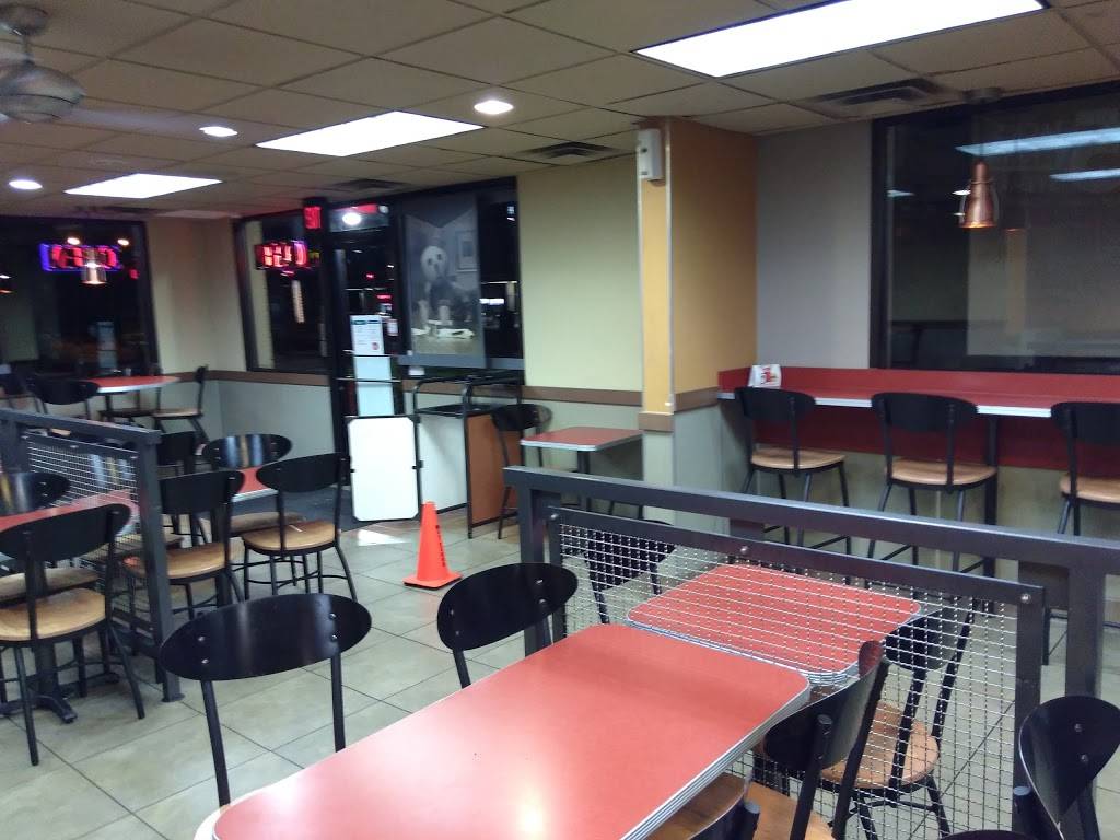 Jack in the Box | restaurant | 1382 Belt Line Rd, Garland, TX 75040, USA | 9725303831 OR +1 972-530-3831