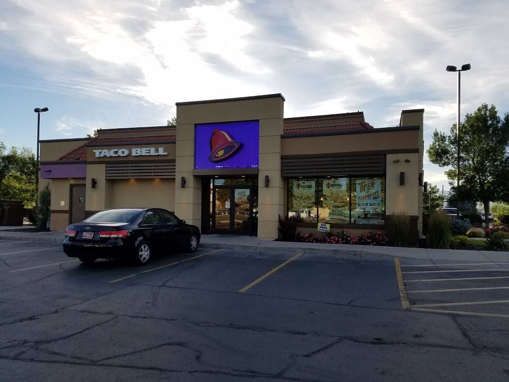Taco Bell | meal takeaway | 1758 W North Temple, Salt Lake City, UT 84116, USA | 8015326880 OR +1 801-532-6880
