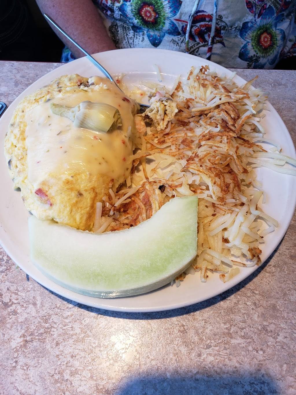 Sophia’s House of Pancakes Schererville | restaurant | 650 West, US-30, Schererville, IN 46375, USA | 2195152830 OR +1 219-515-2830