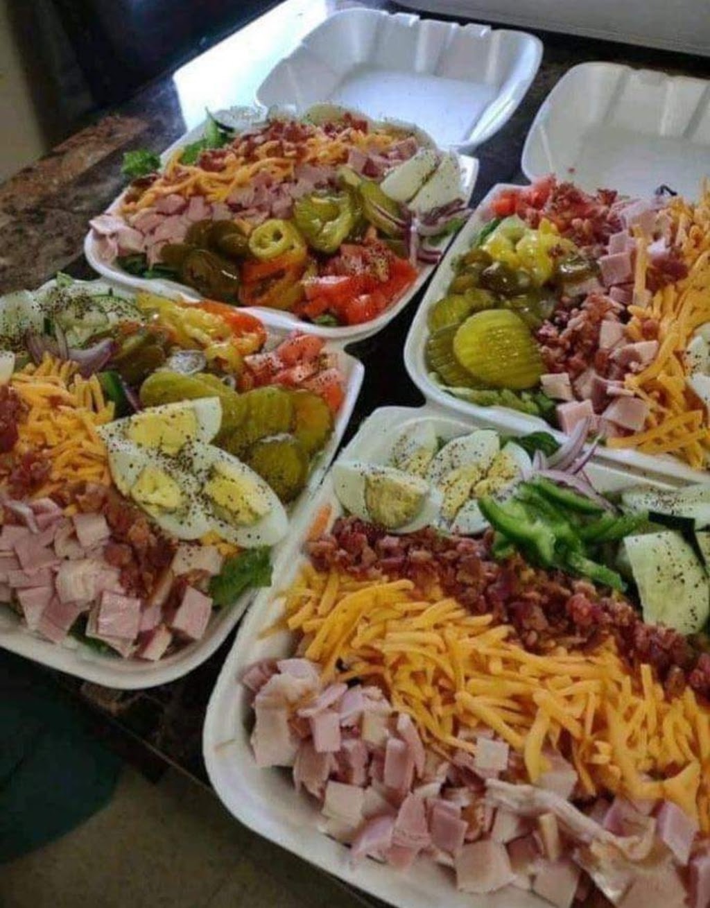 The Backyard Bistro | restaurant | 614 N Main St, Baltimore, OH 43105, USA | 3802130070 OR +1 380-213-0070