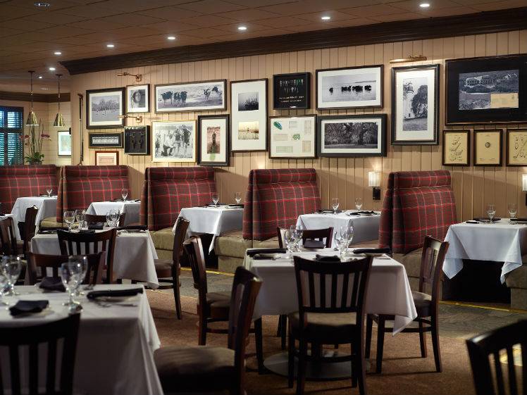 Bobs Steak & Chop House | restaurant | 80 Amelia Village Cir, Fernandina Beach, FL 32024, USA | 9044322201 OR +1 904-432-2201