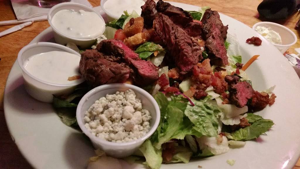 Texas Roadhouse | restaurant | 290 Emily Dr, Clarksburg, WV 26301, USA | 3045667814 OR +1 304-566-7814