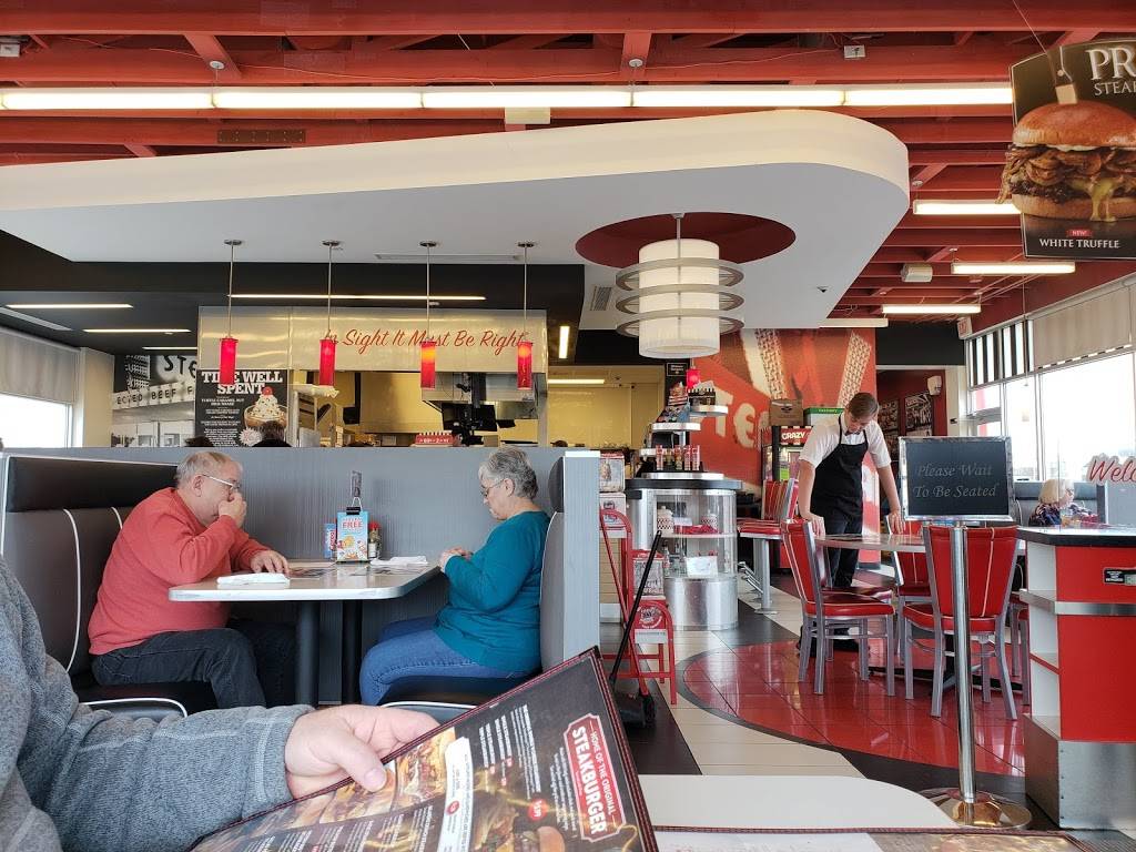 Steak n Shake | restaurant | 116 Grand Central Mall, Parkersburg, WV 26105, USA | 3044247050 OR +1 304-424-7050