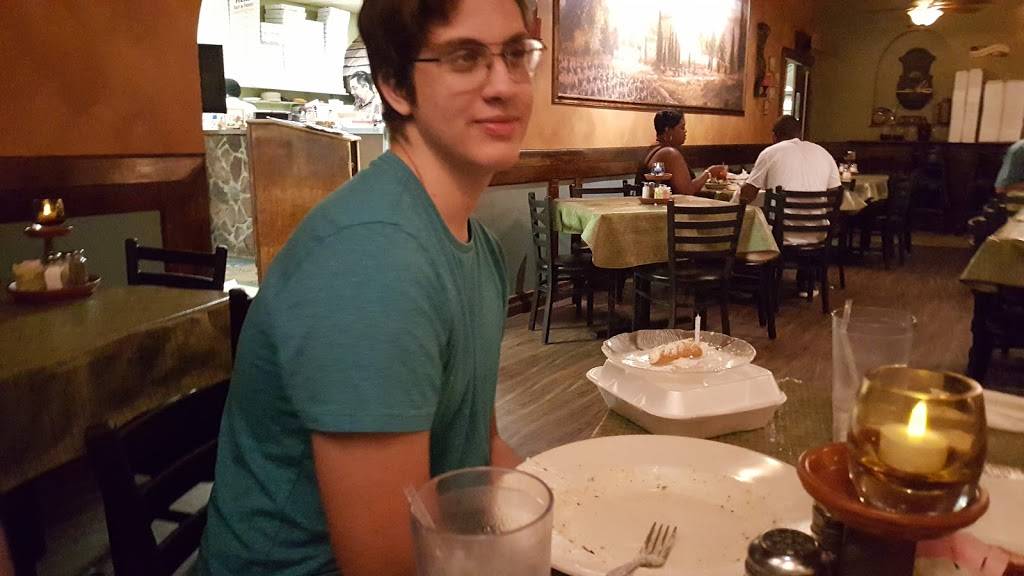 Stephanos | restaurant | 2600 S Irby St, Florence, SC 29505, USA | 8436649191 OR +1 843-664-9191