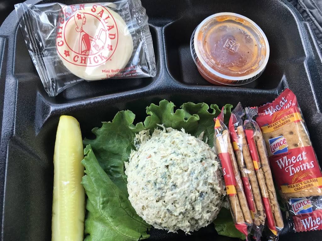 Chicken Salad Chick | restaurant | 3219 N Oak Street Extension, Valdosta, GA 31605, USA | 2299994621 OR +1 229-999-4621