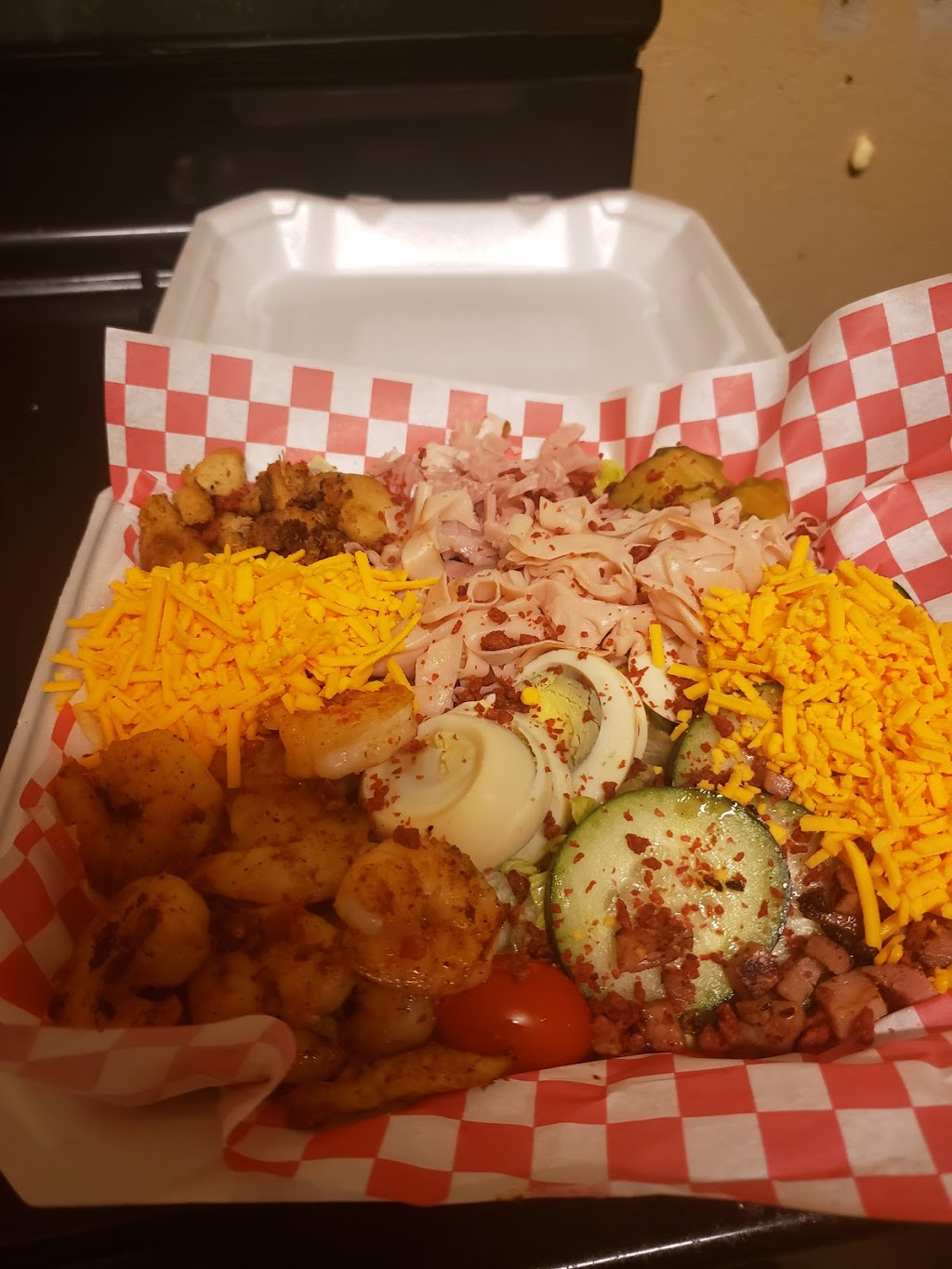 601 Grubs | meal takeaway | 807 1st N St, Vicksburg, MS 39183, USA | 6017385351 OR +1 601-738-5351