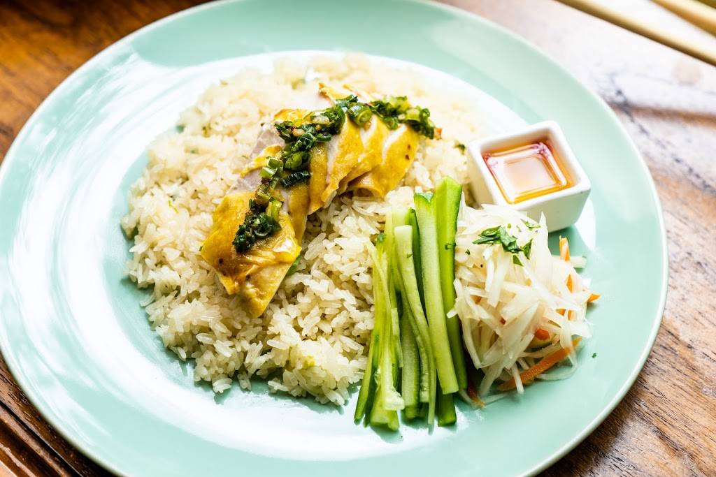 Golden Wat Noodle House | restaurant | 111 Kings Ct, San Antonio, TX 78212, USA | 2103208211 OR +1 210-320-8211