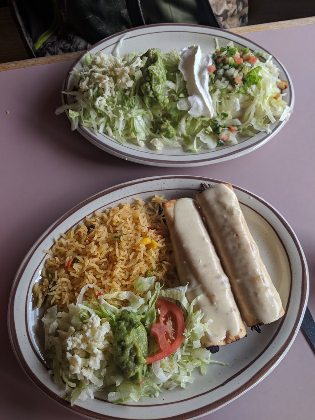 Tacos el bajio | restaurant | 407 1st Ave E, Sisseton, SD 57262, USA | 6056982080 OR +1 605-698-2080
