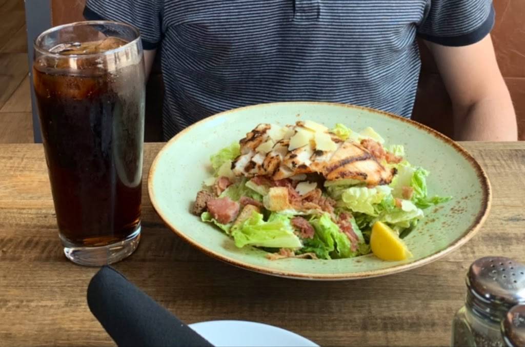 Fionn MacCools | restaurant | 2180 Islington Ave, Etobicoke, ON M9P 3P2, Canada | 6474171109 OR +1 647-417-1109