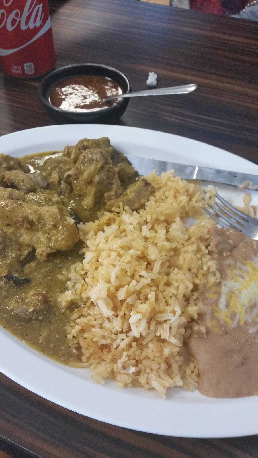 Nuevo Burrito | restaurant | 8202 W Indian School Rd, Phoenix, AZ 85033, USA | 6238732400 OR +1 623-873-2400