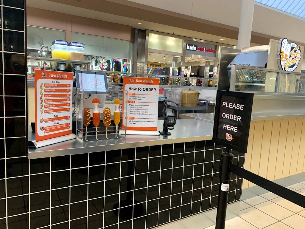 Two Hands Corn Dogs | restaurant | 500 Lakewood Blvd K205, Lakewood, CA 90712, USA | 5625430485 OR +1 562-543-0485