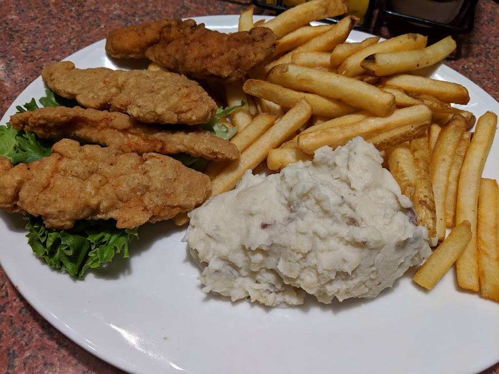 Sharis Cafe and Pies | bakery | 29690 Town Center Loop W, Wilsonville, OR 97070, USA | 5036856395 OR +1 503-685-6395