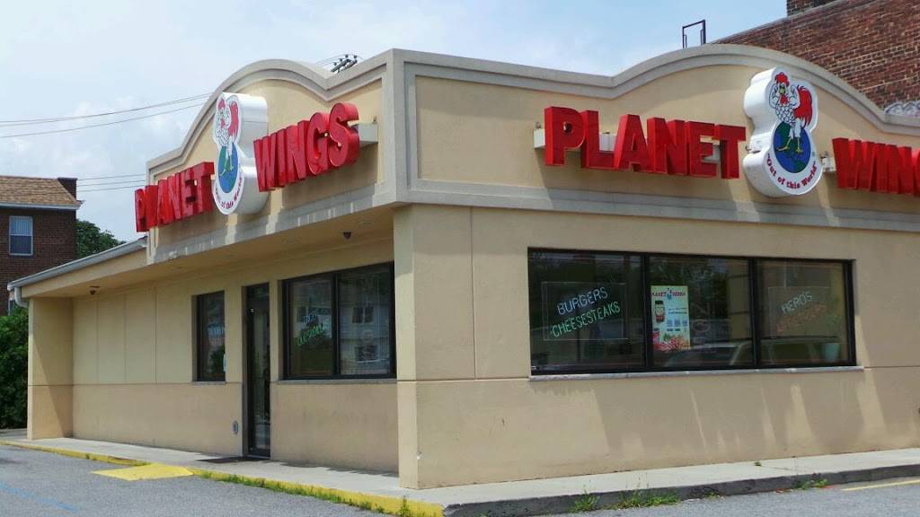 Planet Wings | restaurant | 2211 Hylan Blvd, Staten Island, NY 10306, USA | 7186689464 OR +1 718-668-9464