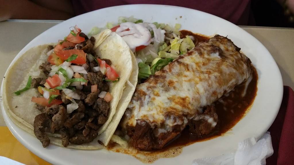 El Toreo | restaurant | 21 S Fair Oaks Ave, Pasadena, CA 91105, USA | 6267932577 OR +1 626-793-2577