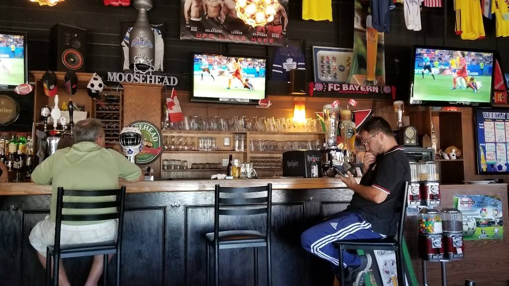 International Sports Bar and Eatery | restaurant | 2480 Cawthra Rd, Mississauga, ON L5A 2X2, Canada | 9058480555 OR +1 905-848-0555