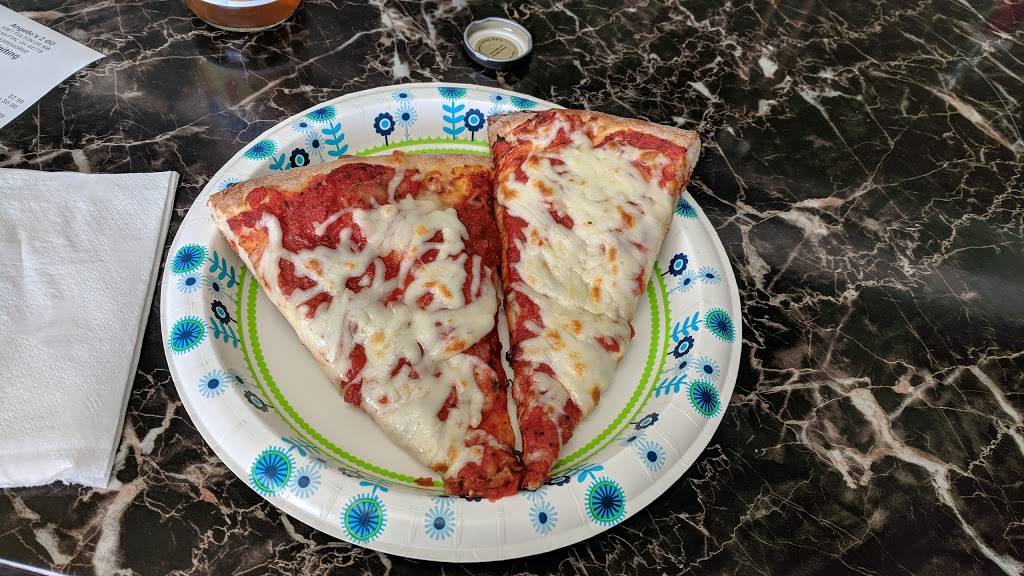 Angellos 2 Go | bakery | 5081 Fulton Dr NW, Canton, OH 44718, USA | 3309565860 OR +1 330-956-5860