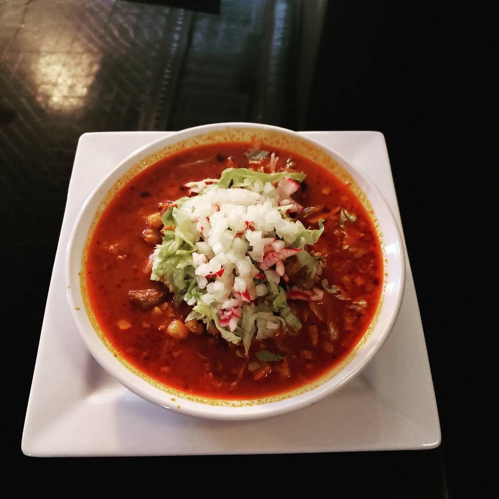 Tonys Tacos Downtown | restaurant | 105 W Front St, Bloomington, IL 61701, USA | 3098278226 OR +1 309-827-8226