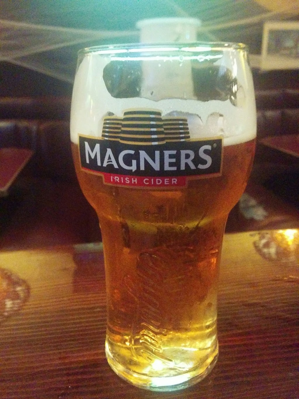 Finn MacCool’s Irish Public House | restaurant | 4217 University Way NE, Seattle, WA 98105, USA | 2066750885 OR +1 206-675-0885