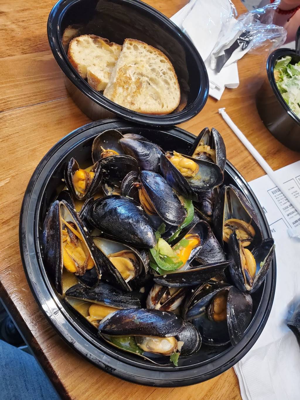 Fort Washington Public House | restaurant | 3938 Broadway, New York, NY 10032, USA | 6468132210 OR +1 646-813-2210