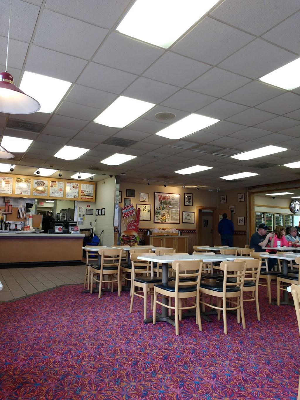 Wendys | restaurant | 3220 N Anthony Blvd, Fort Wayne, IN 46805, USA | 2604831210 OR +1 260-483-1210