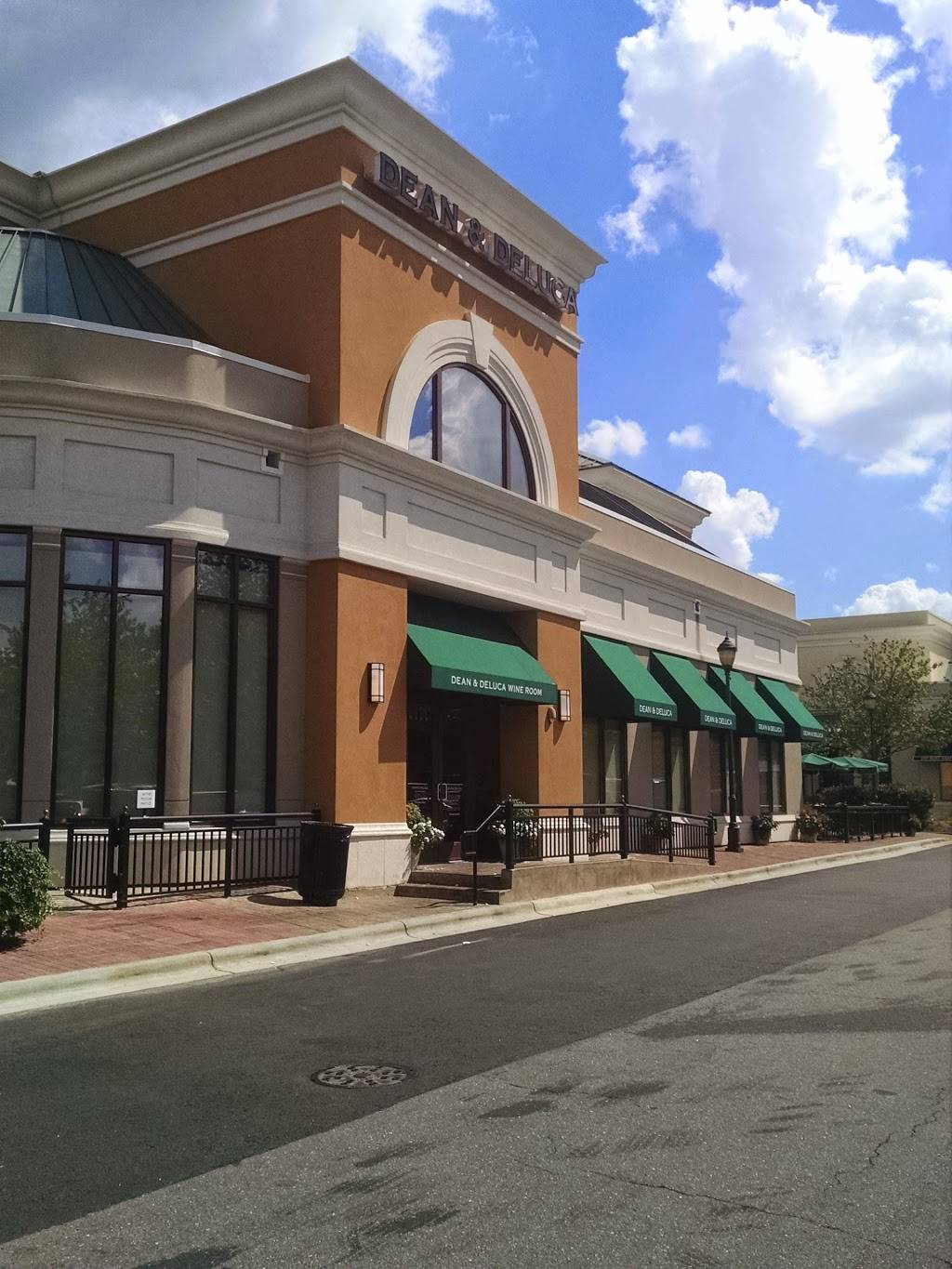 Phillips Place | shopping mall | 6800 Phillips Pl Ct, Charlotte, NC 28210, USA | 4045753200 OR +1 404-575-3200