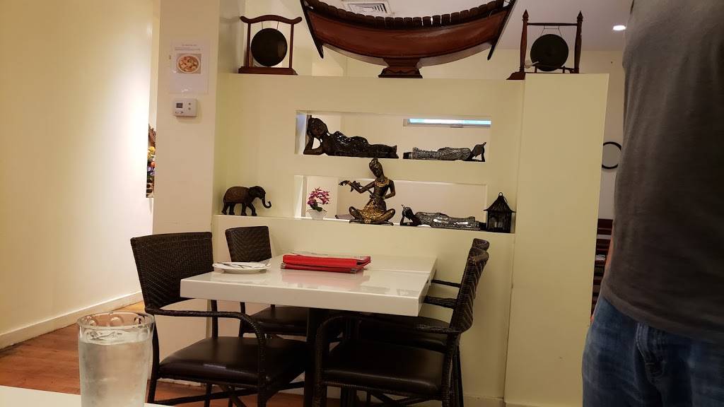 Siam Garden Cafe Thai Food | restaurant | 3196 Waialae Ave, Honolulu, HI 96816, USA | 8087375948 OR +1 808-737-5948
