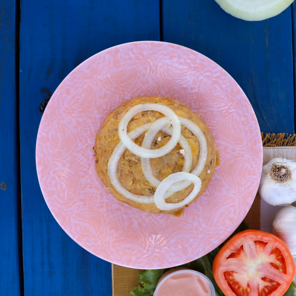 En Mi Viejo San Juan | restaurant | 8025 W Hillsborough Ave, Tampa, FL 33615, USA | 7738750538 OR +1 773-875-0538