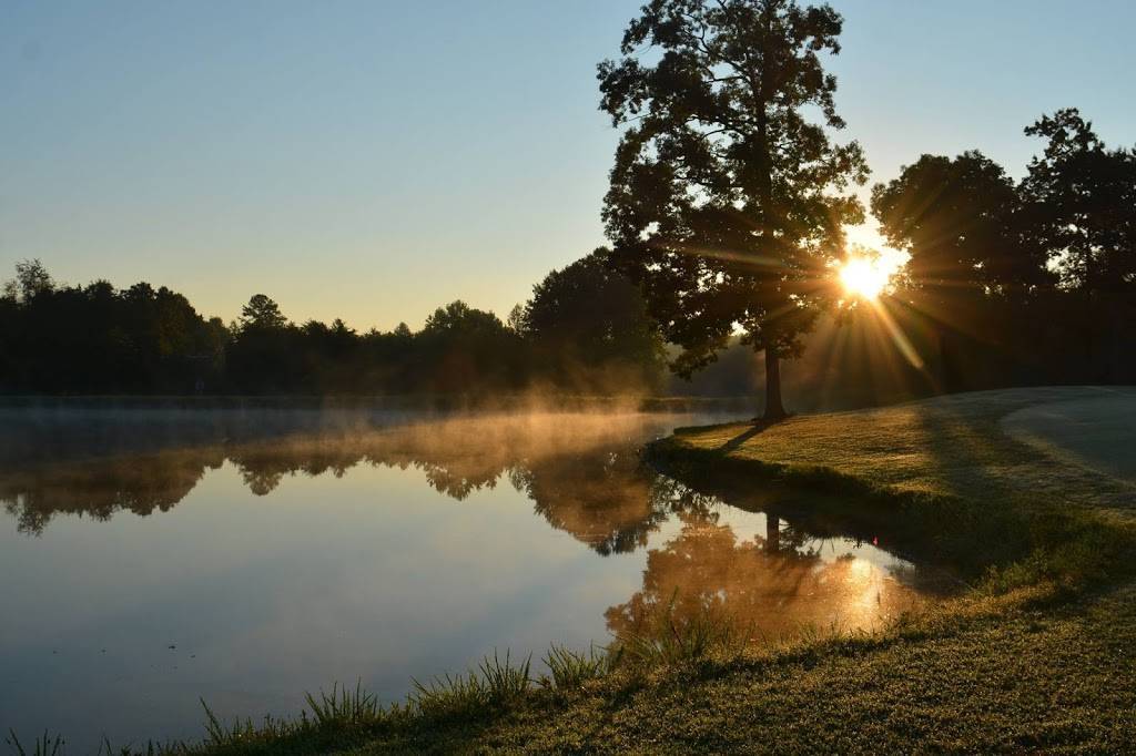 Lake Monticello Owners Association | restaurant | 41 Ashlawn Blvd, Palmyra, VA 22963, USA | 4345898263 OR +1 434-589-8263