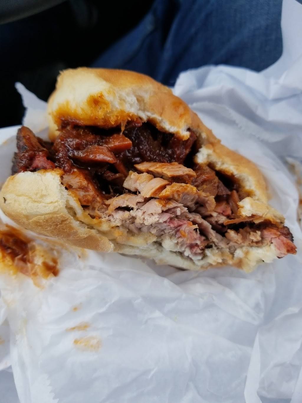 Black Hog Barbecue Urbana | restaurant | 3323 Worthington Blvd, Ijamsville, MD 21754, USA | 2406990070 OR +1 240-699-0070