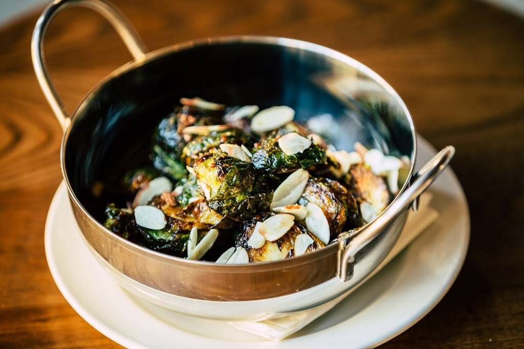 The Gray Tavern | restaurant | 10964 Ventura Blvd, Studio City, CA 91604, USA | 8183582363 OR +1 818-358-2363