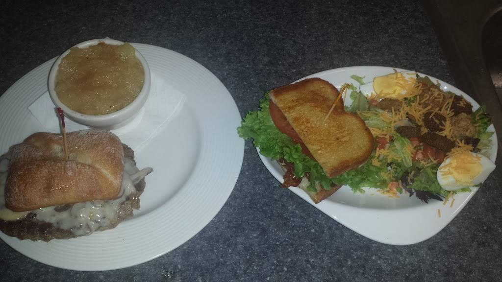 The Old Train Depot | restaurant | 115 E Market St, Pierceton, IN 46562, USA | 5745942090 OR +1 574-594-2090