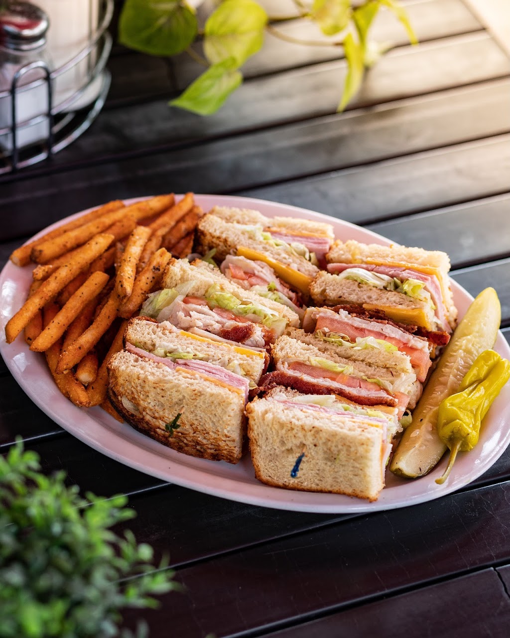 Biscuits Cafe | cafe | 24812 N 67th Ave, Peoria, AZ 85383, USA | 6232154869 OR +1 623-215-4869