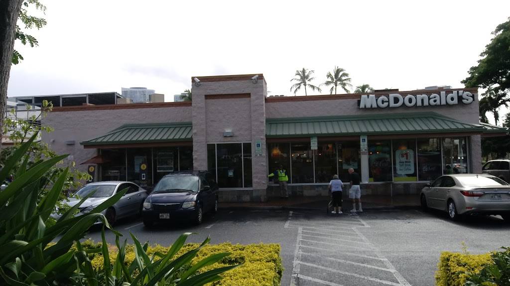 McDonalds | restaurant | 1132 Bishop St #2000, Honolulu, HI 96813, USA | 8085858570 OR +1 808-585-8570