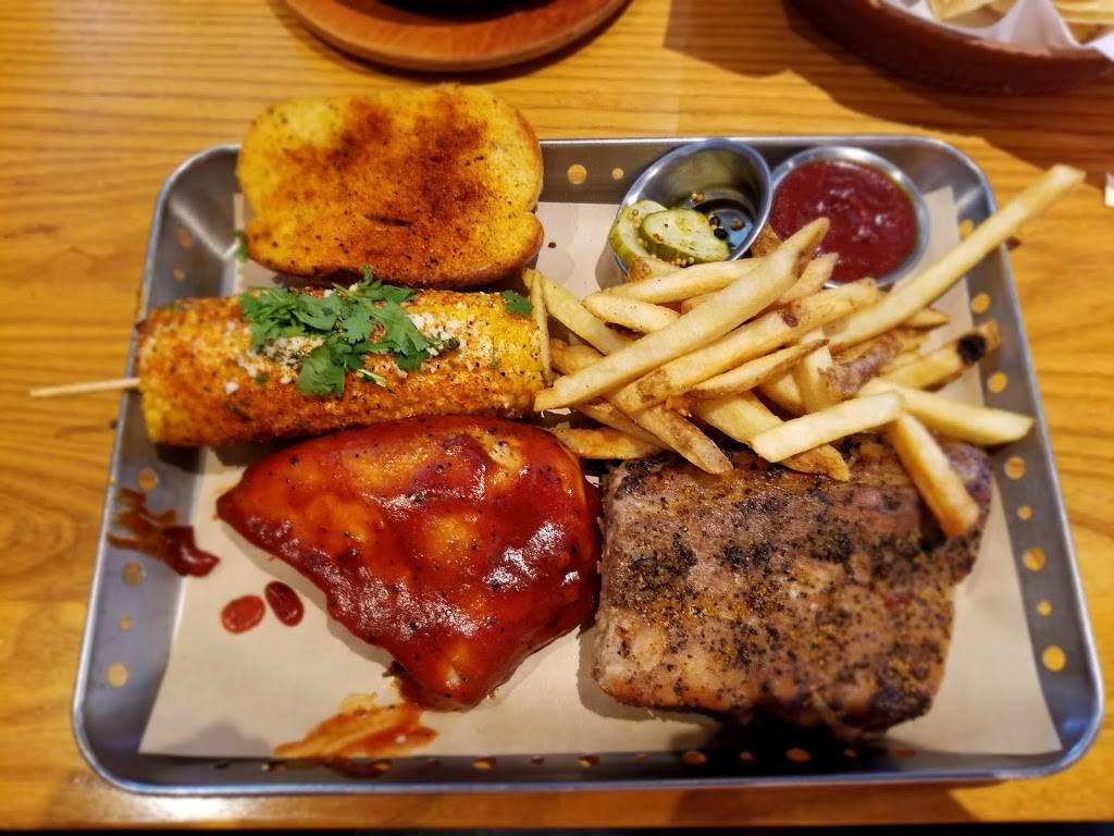 Chilis Grill & Bar | restaurant | 7624 Hwy 70 S, Nashville, TN 37221, USA | 6152979191 OR +1 615-297-9191