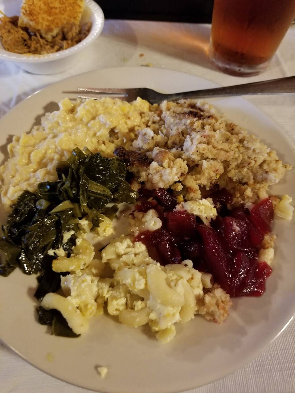 Old South & Catery | restaurant | 509 Dicey Ford Rd, Camden, SC 29020, USA | 8037137900 OR +1 803-713-7900