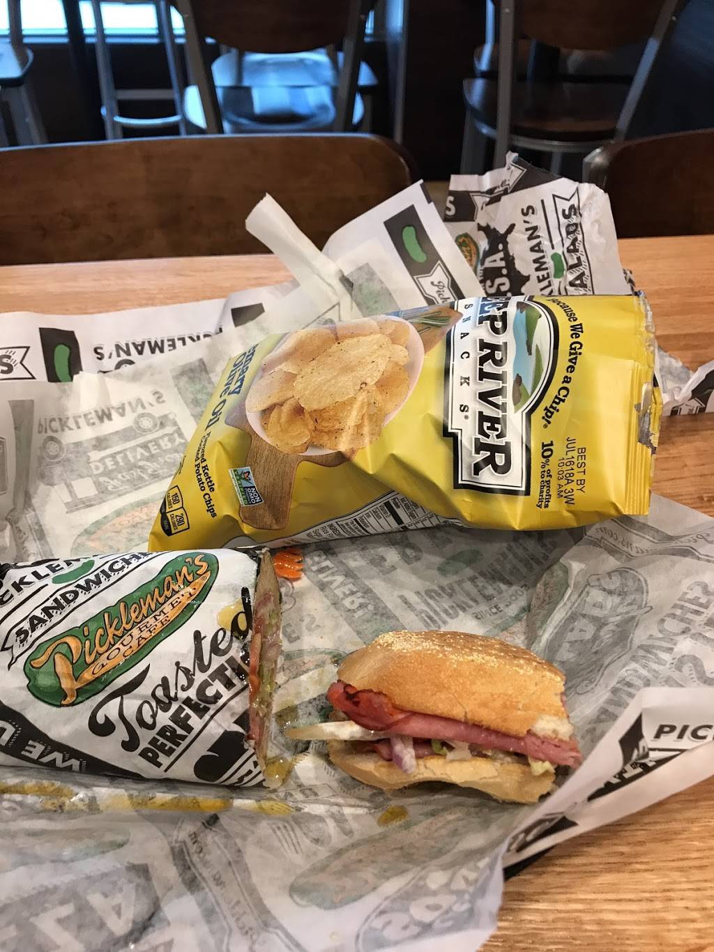Picklemans Gourmet Cafe | meal delivery | 3201 Farnam St STE #6104, Omaha, NE 68131, USA | 4029998068 OR +1 402-999-8068