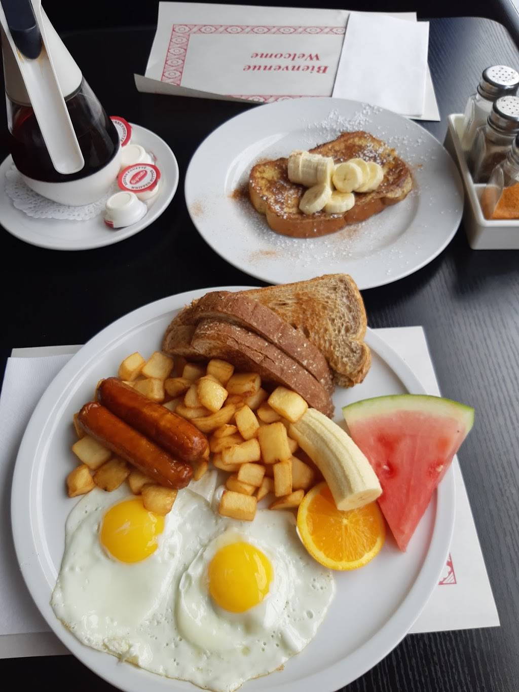 Restaurant La Premiere | restaurant | 4622 Rue de Verdun, Verdun, QC H4G 1M5, Canada | 5147676760 OR +1 514-767-6760