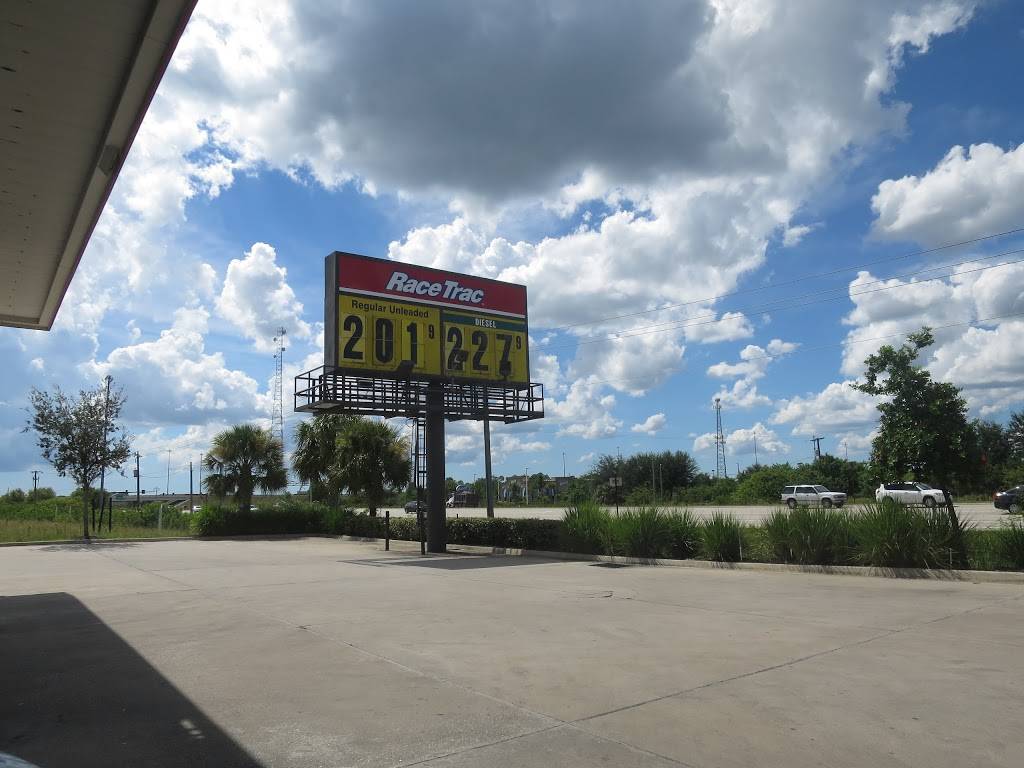 RaceTrac | bakery | 24401 Sandhill Blvd, Port Charlotte, FL 33983, USA | 9416240374 OR +1 941-624-0374