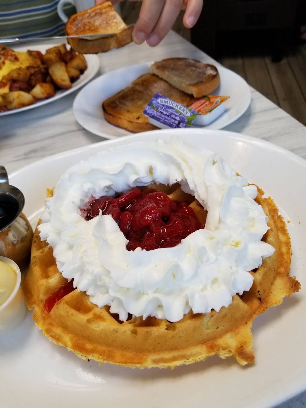 Mini Gourmet | restaurant | 599 S Bascom Ave, San Jose, CA 95128, USA | 4082758973 OR +1 408-275-8973