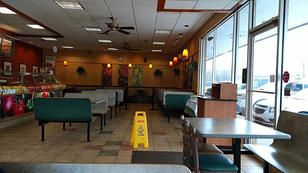 Subway | restaurant | 485 N 12th St, Middlesboro, KY 40965, USA | 6062485464 OR +1 606-248-5464