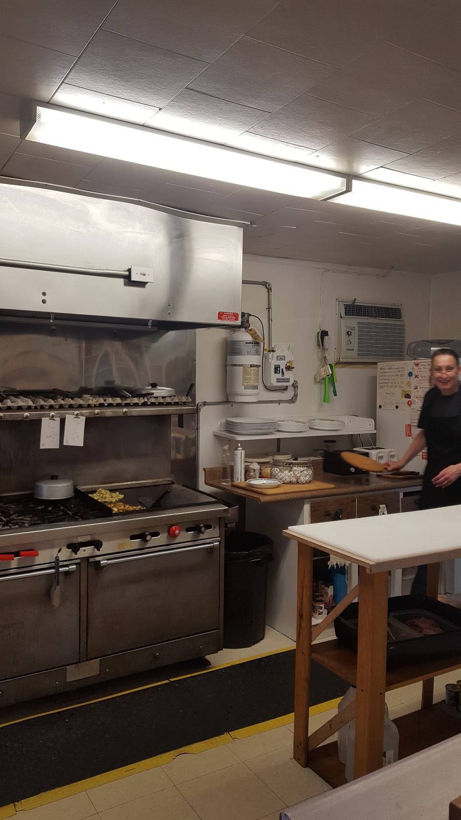 Sherrys Country Corner Cafe | restaurant | 18707 Kent Bridge Rd, Morpeth, ON N0P 1X0, Canada | 5196741591 OR +1 519-674-1591