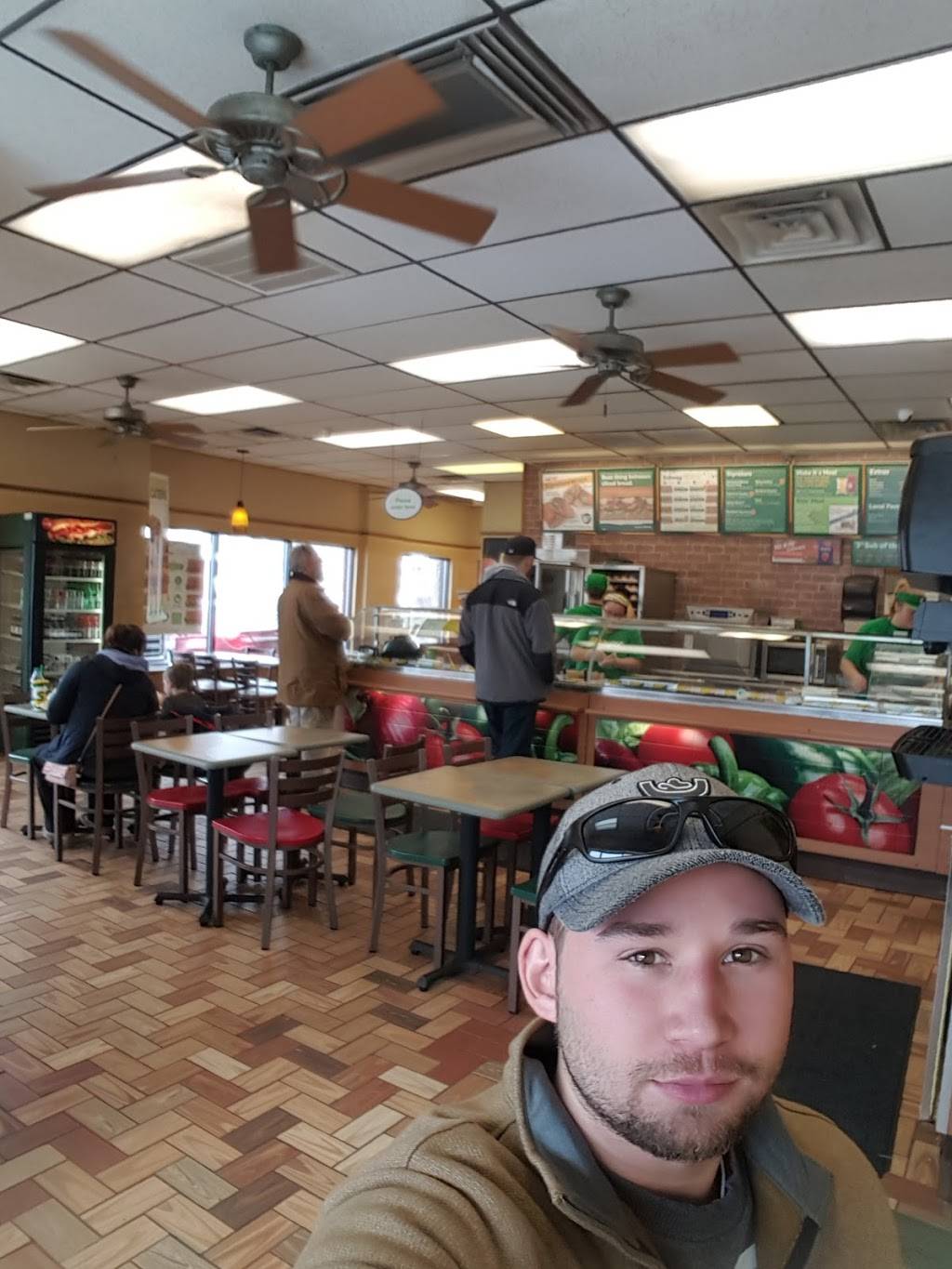 Subway | restaurant | 485 N Grand St, Schoolcraft, MI 49087, USA | 2696792431 OR +1 269-679-2431
