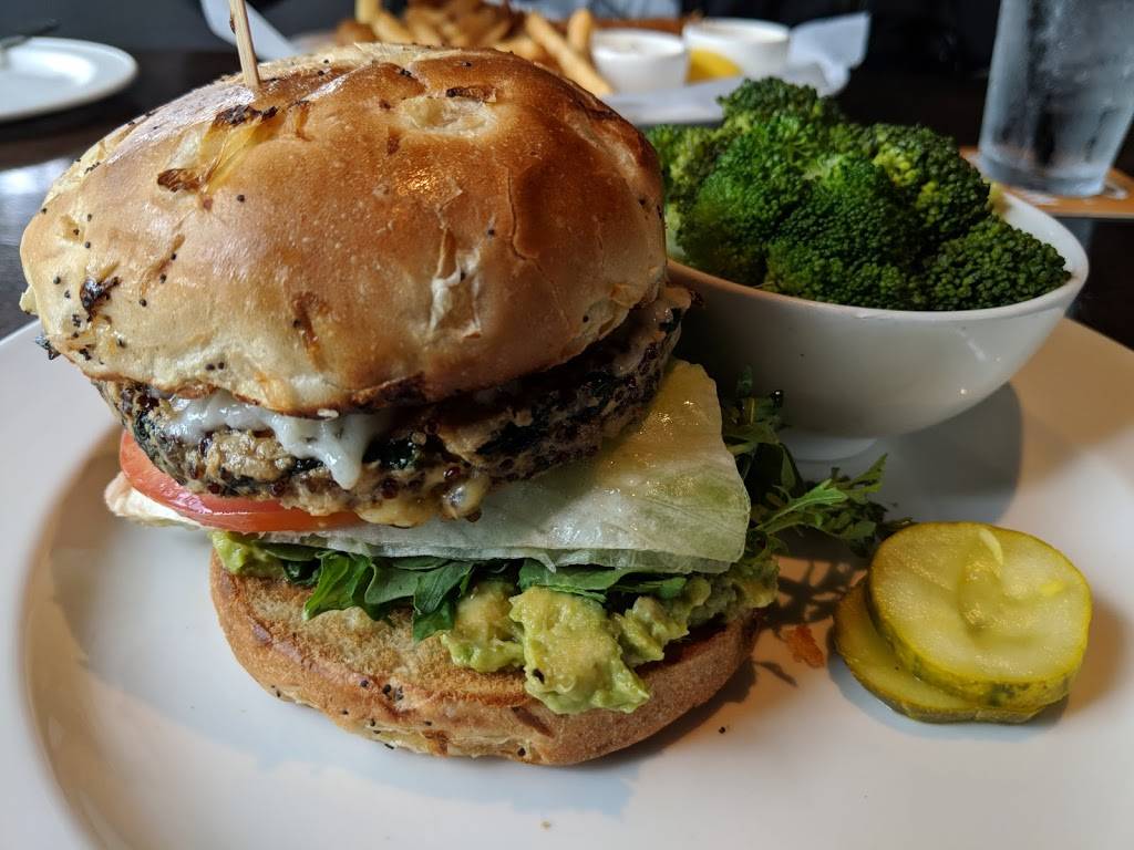 Yard House | restaurant | 8367 International Dr, Orlando, FL 32819, USA | 4073518220 OR +1 407-351-8220