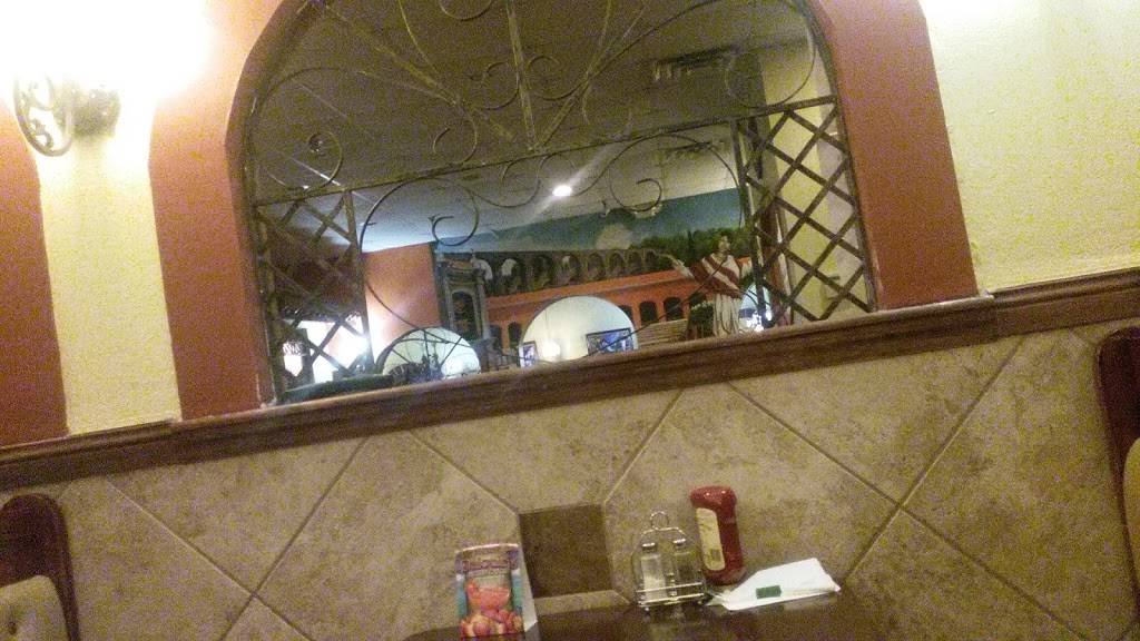 Los Alamos Mexican Bar and Grill | restaurant | 586 S College St, Winchester, TN 37398, USA | 9319677007 OR +1 931-967-7007