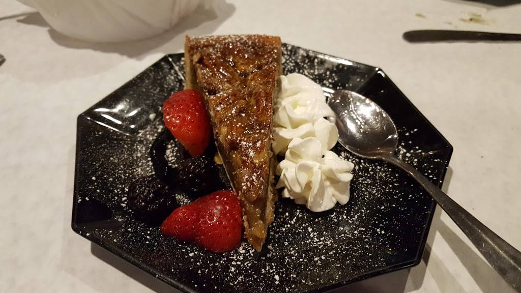 Crawdaddys on Greenfield | restaurant | 9427 W Greenfield Ave, West Allis, WI 53214, USA | 4147782228 OR +1 414-778-2228