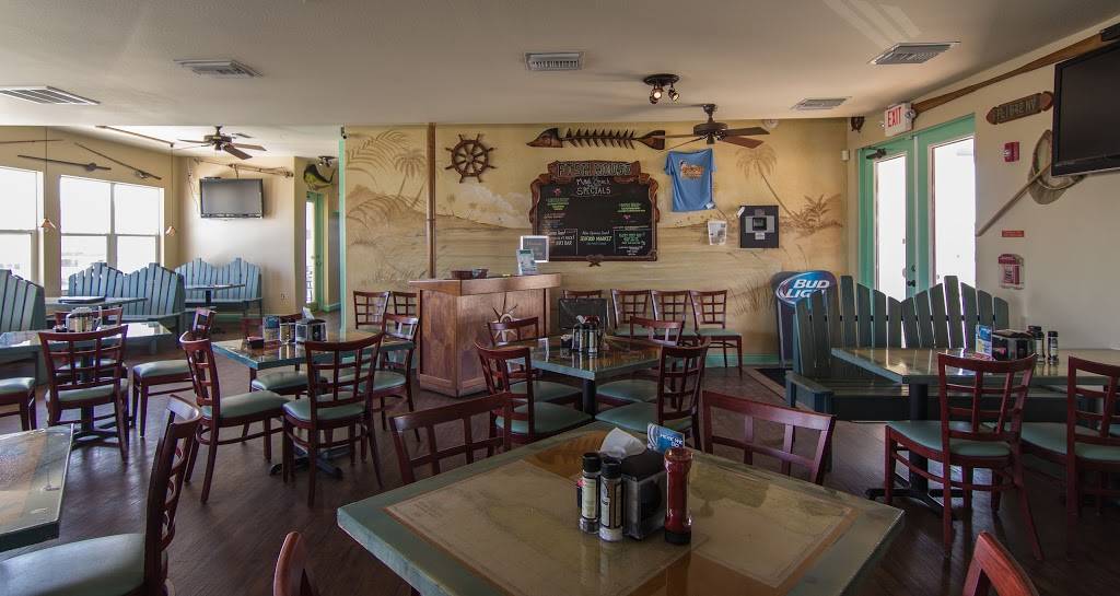 Mad Beach Fish House | restaurant | 13205 Gulf Blvd, Madeira Beach, FL 33708, USA | 7273984103 OR +1 727-398-4103
