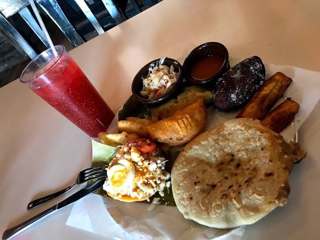 Pupusas Lover | restaurant | 2236 S Colorado Blvd, Denver, CO 80222, USA | 7205083197 OR +1 720-508-3197