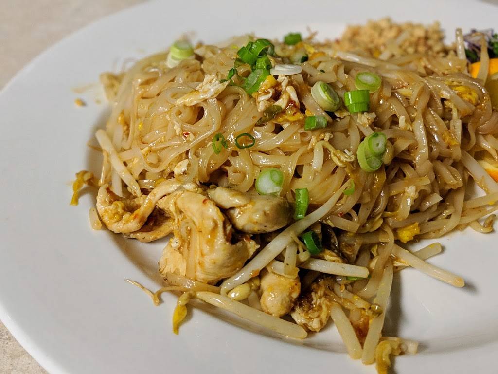 Restaurant Empire DAngkor | restaurant | 1028 Boulevard des Seigneurs, Terrebonne, QC J6W 1V1, Canada | 4504718885 OR +1 450-471-8885