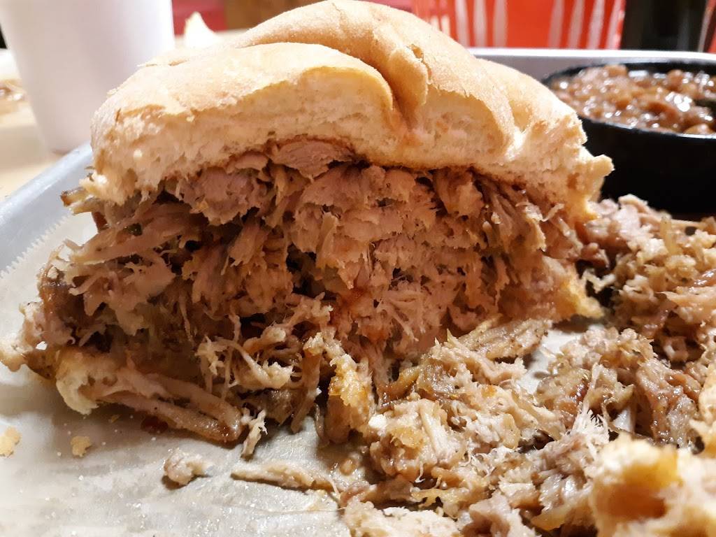 Tillmans Famous B.B.Q. | restaurant | 101 Seaway Dr, Fort Pierce, FL 34950, USA | 7725776350 OR +1 772-577-6350